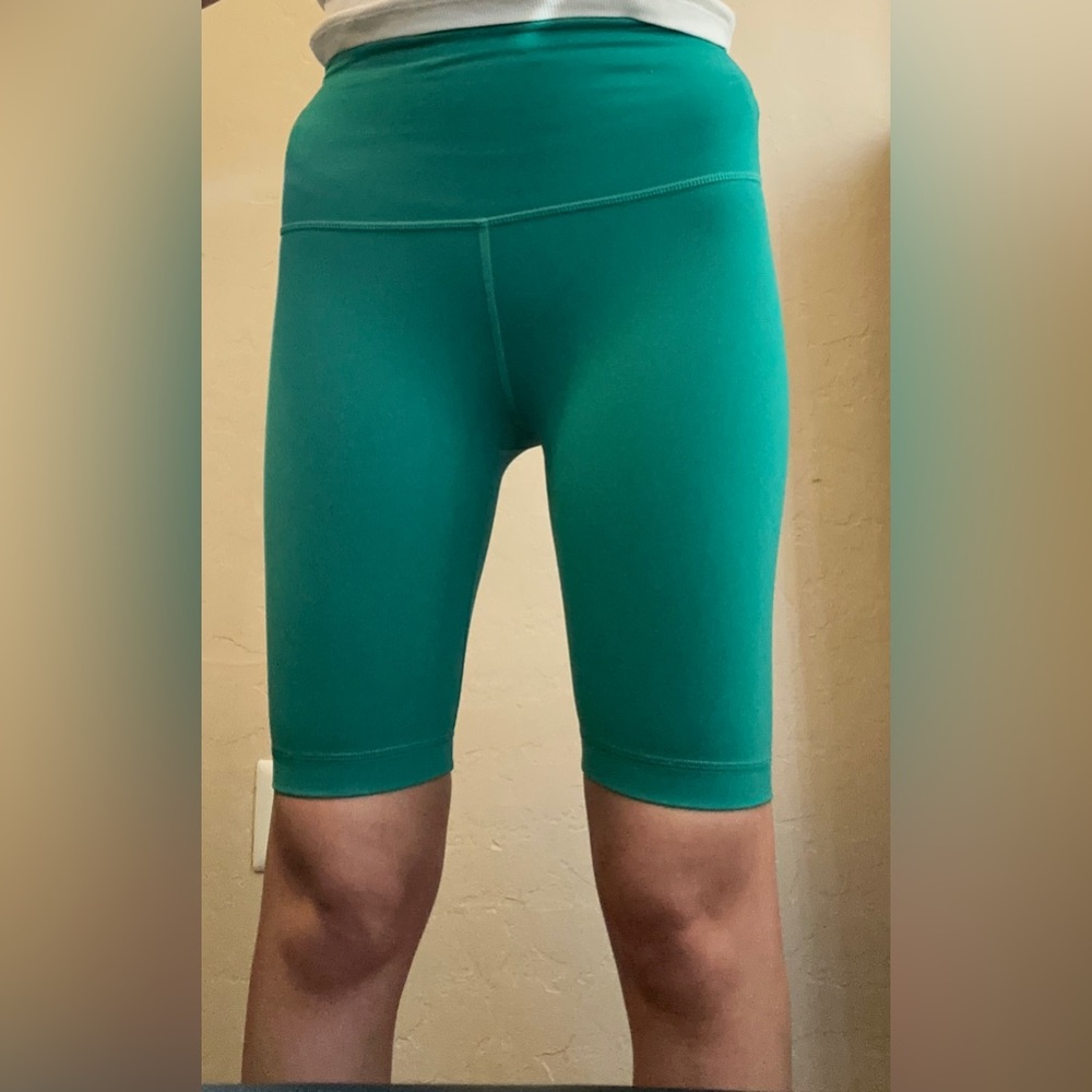 Lululemon align 8” biker shorts